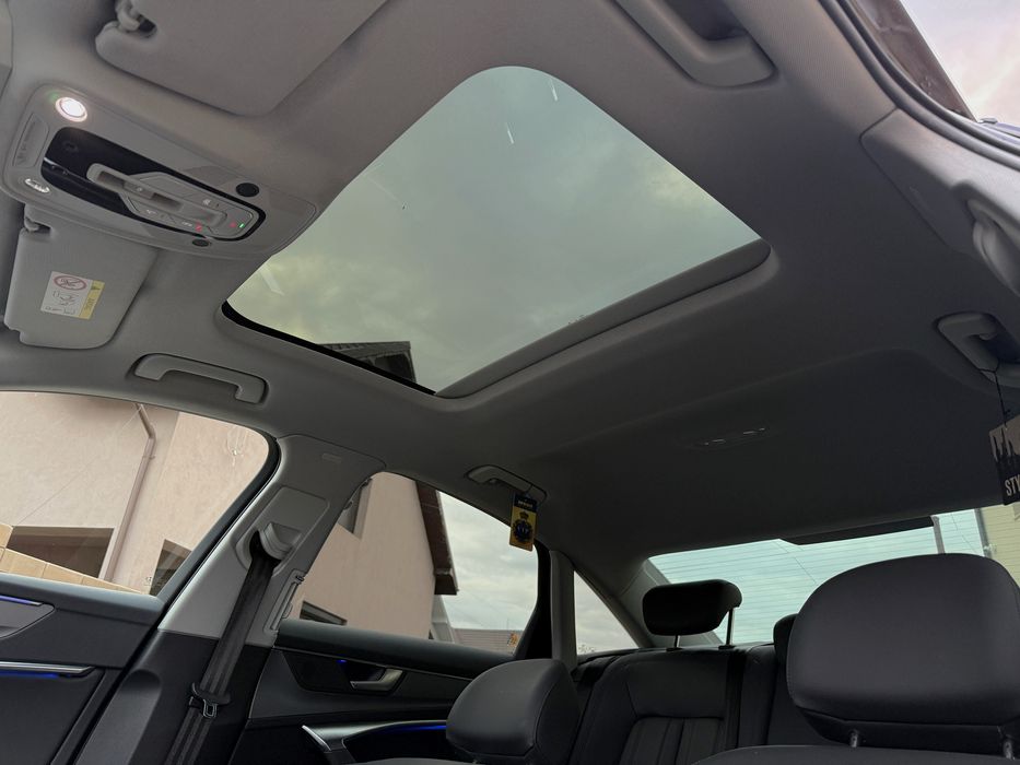 Audi A6 50 TFSI e / Distronic / Panorama / Matrix