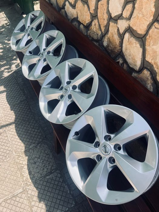 Djanti 17 5x114.3 Nissan Джанти 17 5х114.3 Нисан Оригинални