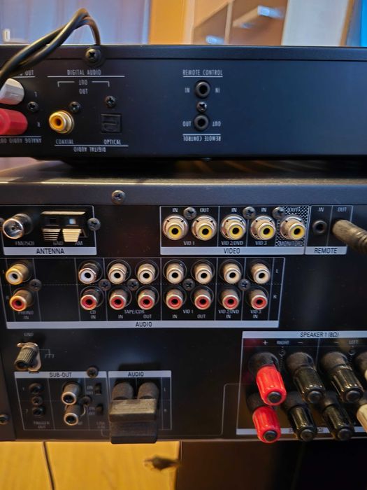 Harman Kardon усилвател и диск