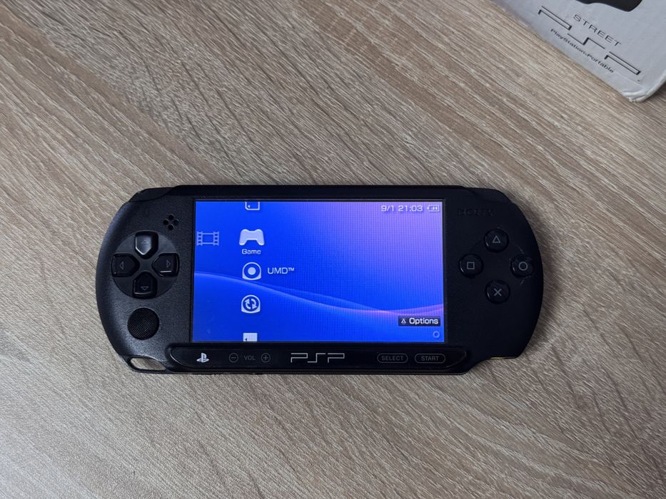 Sony PSP Street la cutie modat permanent