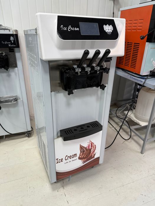 Аппарат для приготовления мягкой мороженного фризеры