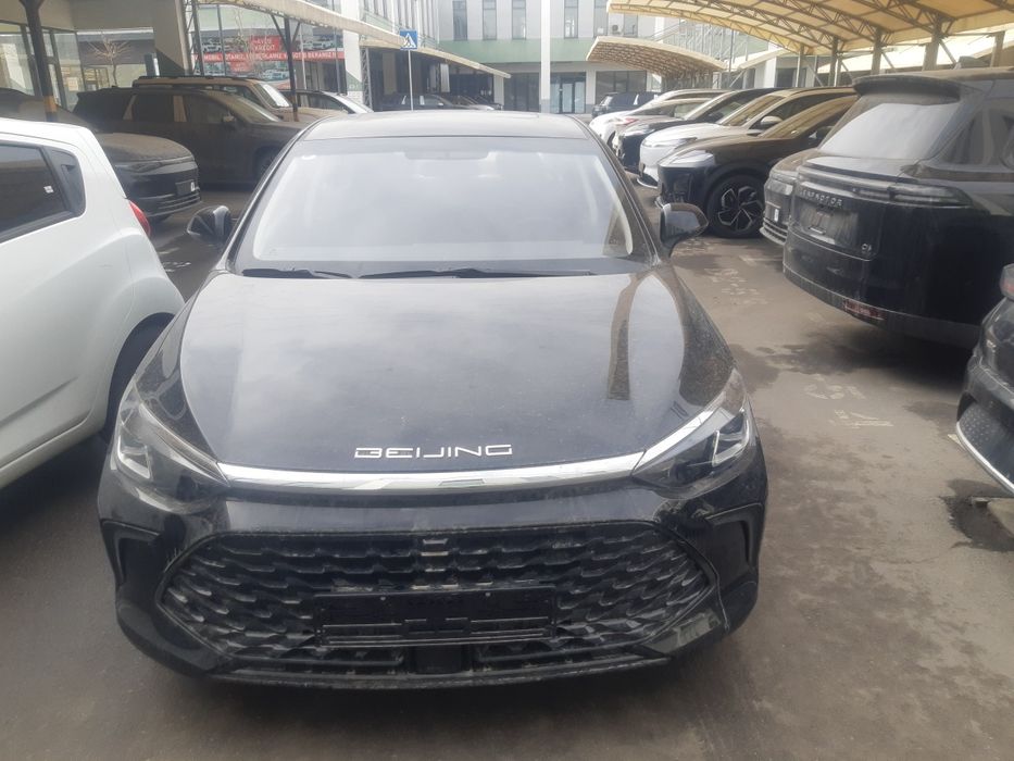 Beijing  U5 Plus 2024 qora rang 21.800$