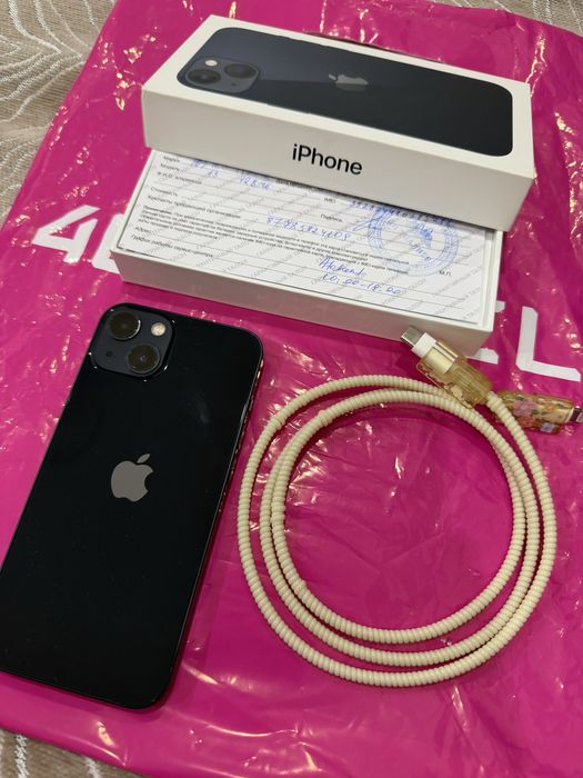 Продаю iPhone 13 , синий 128 гб память