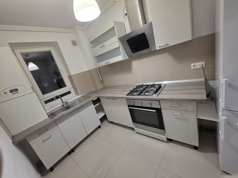 Apartament 2 camere  Coresi Mall