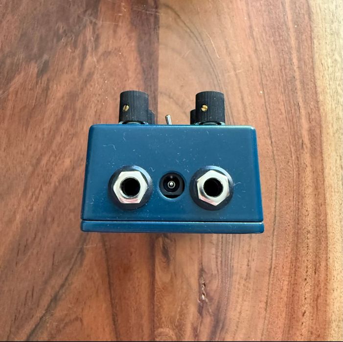 Продам дилэй EarthQuaker Devices Silos (Digital/Analog/Tape).