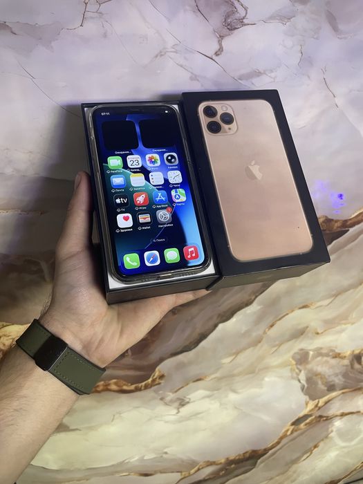 Продам телефон Айфон 11 Pro 256 Gb