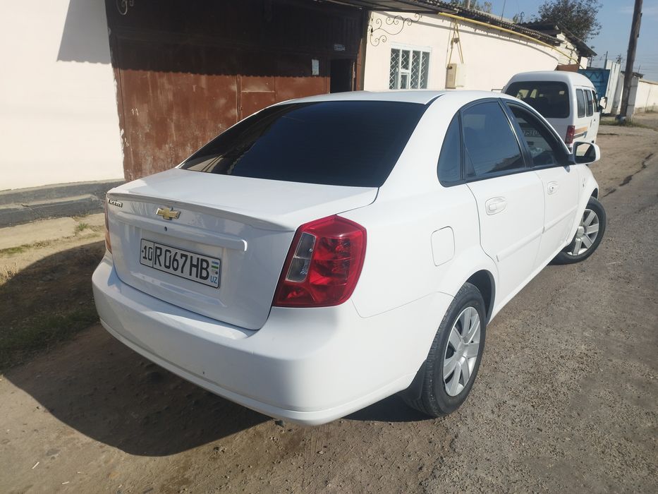 Срочна Жентра сотилади