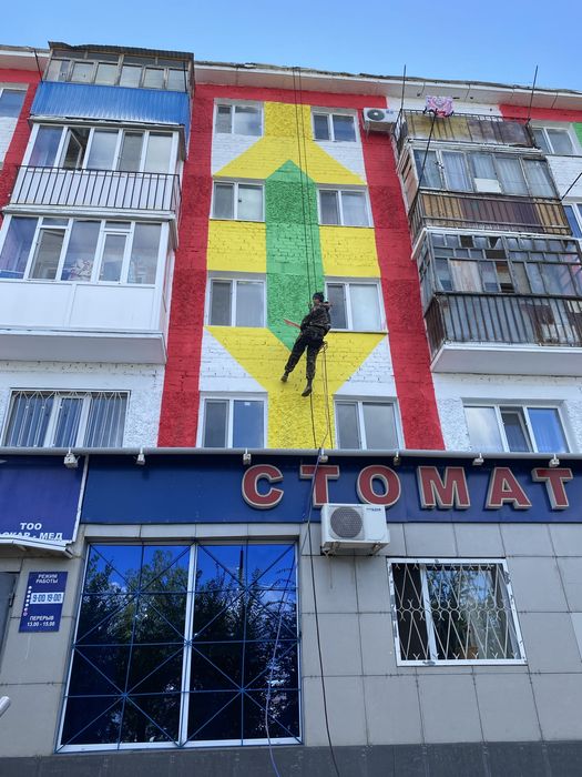 Покраска кришы фасады