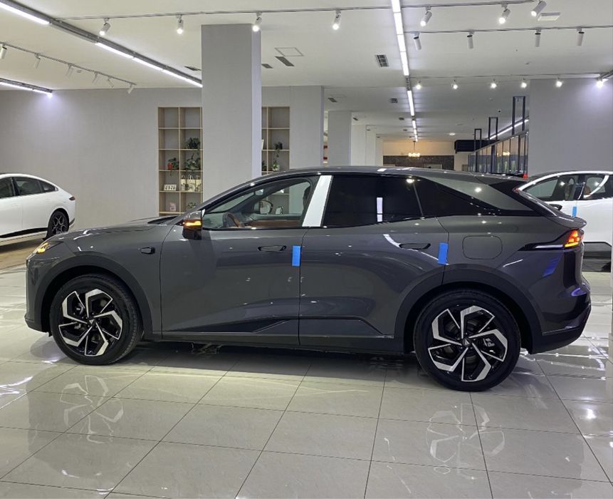 Changan Deepal S07 215Max 2025 yangi