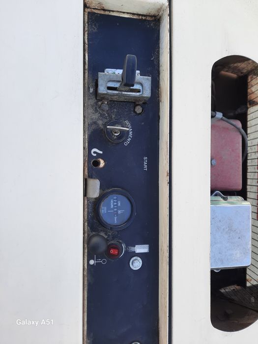 Моторна метачна машина. Професионална.