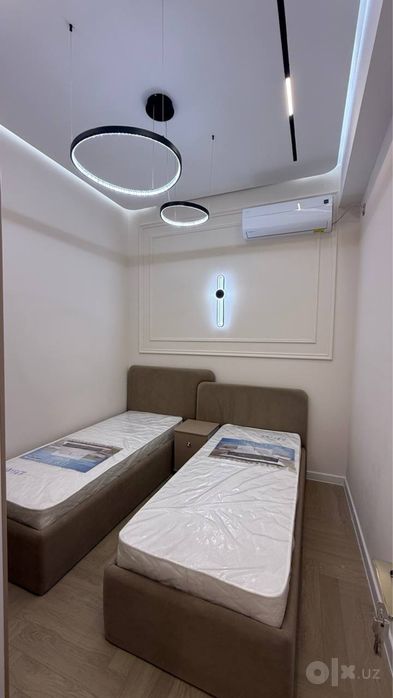 Продается 4 ком. Квартира площадью 130 кв.м. По ул. Мирзо Улугбека