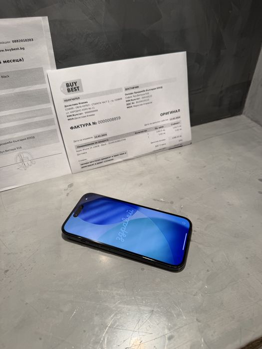 Перфектен Iphone 15 Black + бележки