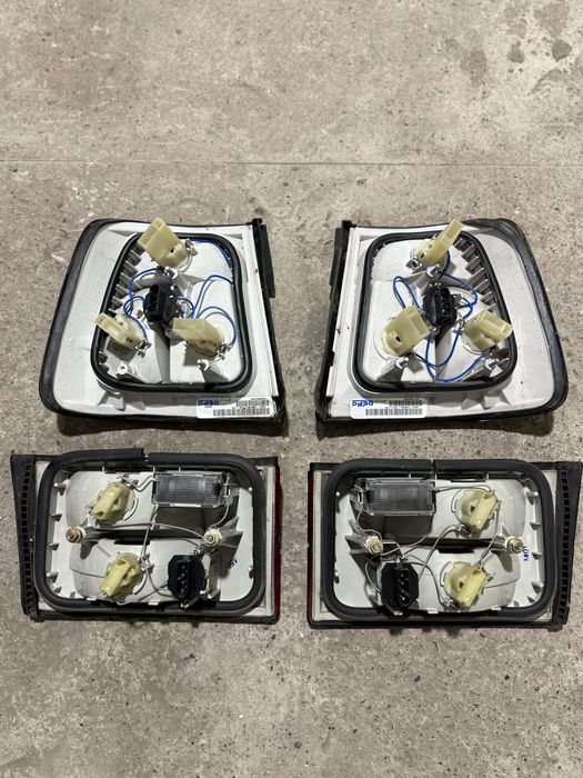 Задние Стопы DEPO на BMW e34