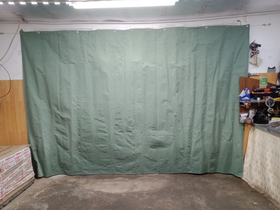 Брезент для ворот