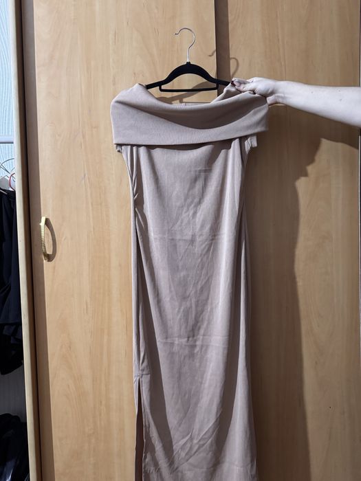 Продам платья, можно по одному