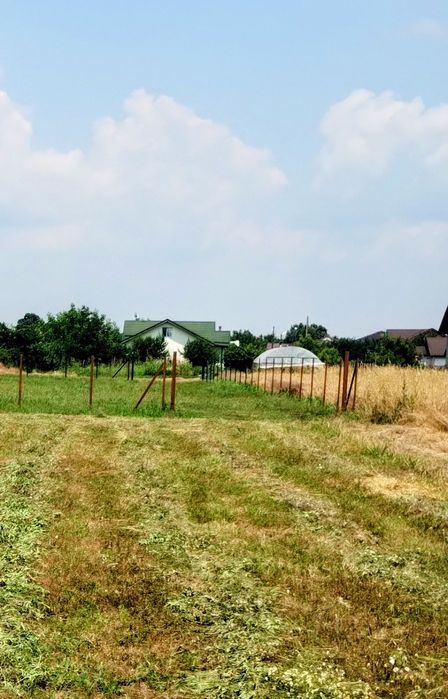 Teren intravilan 1000 mp Adunații Copăceni – zona Regatul Cailor, utilități la teren