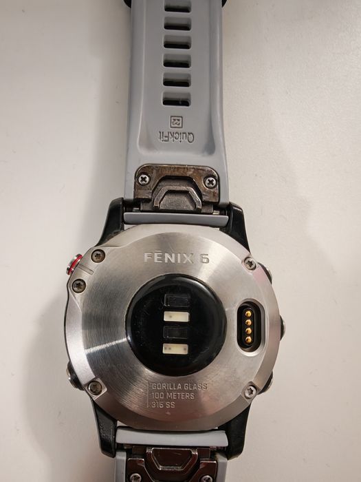 Часовник Garmin Fenix 6
