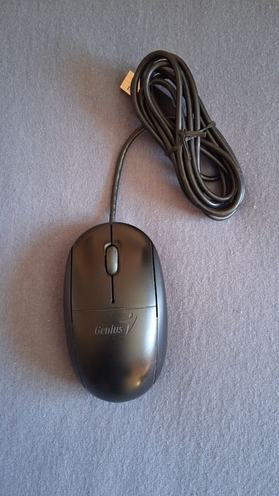 Нова оптична мишка Genius NetScroll 100X в черен цвят