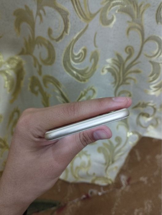 Ayfon 6S Срочно