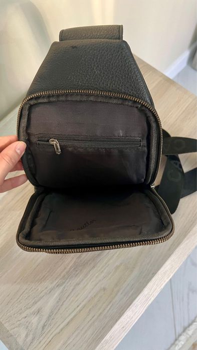 Продам барсетку Кабура кожанная