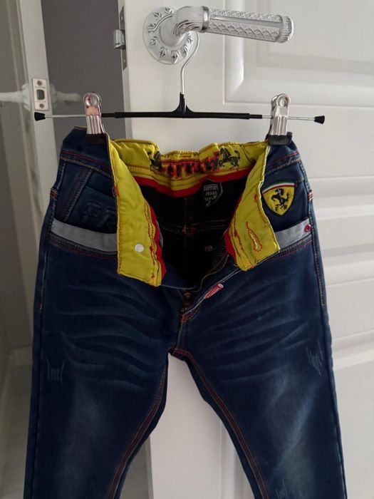 Утеплённые джинсы