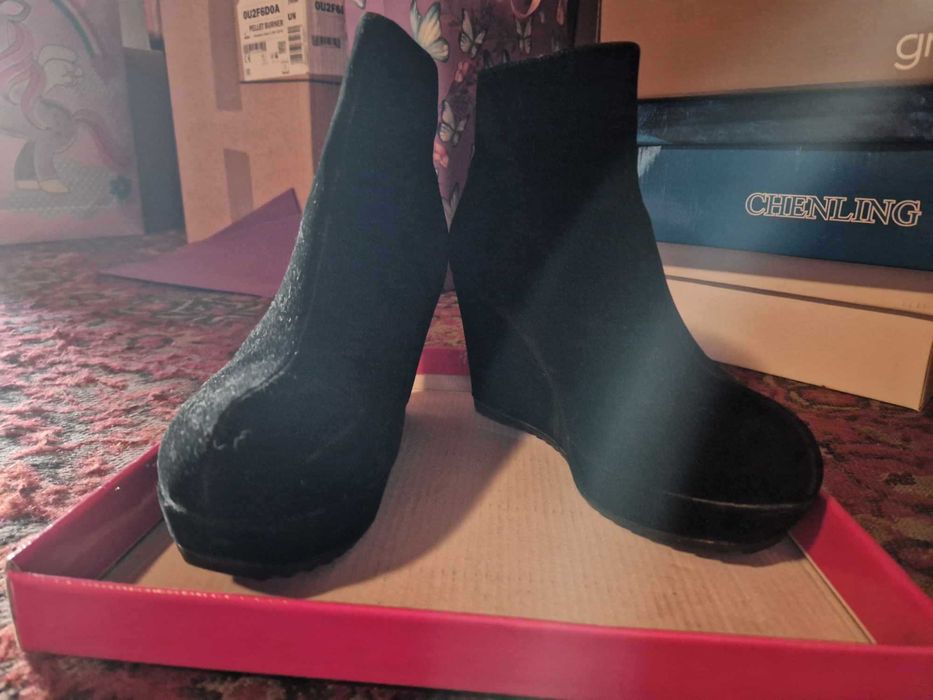 Нови обувки боти ток, платформи, топли, ЗИМНИ, удобни, велур, еко кожа