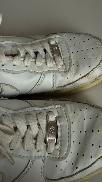 Продам оригинальные кроссовки "Air Force 1"