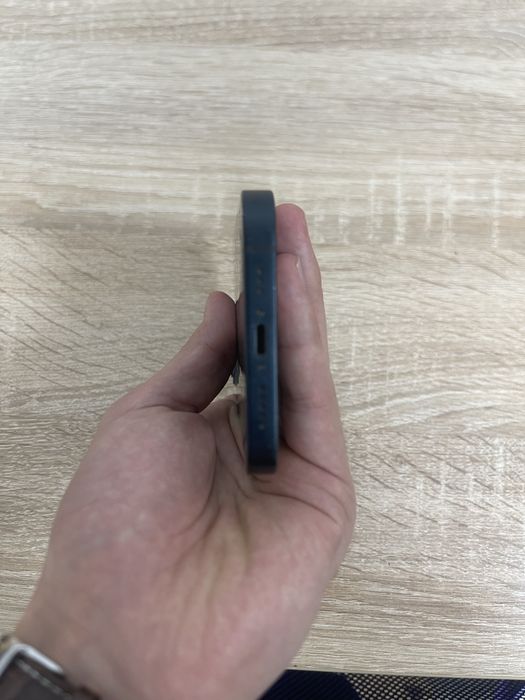 iphone 13 , 85%