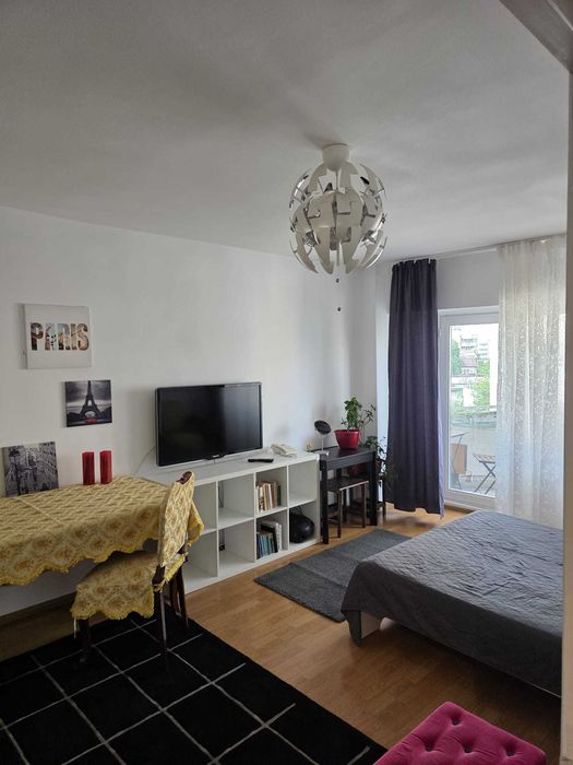 Închiriez garsonieră decomandată – Zona Mall Vitan – Proprietar
