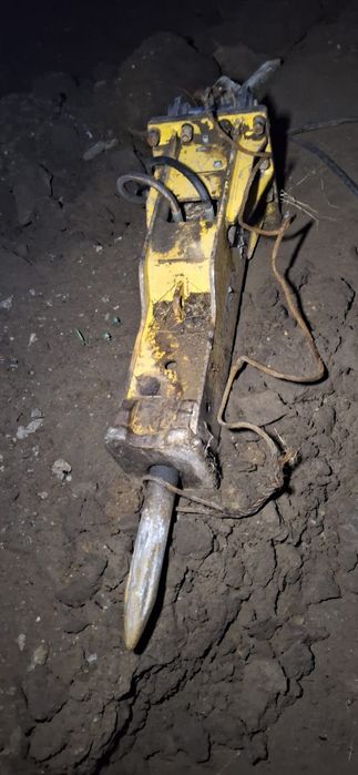 Picon Hammer pt. excavator/buldo