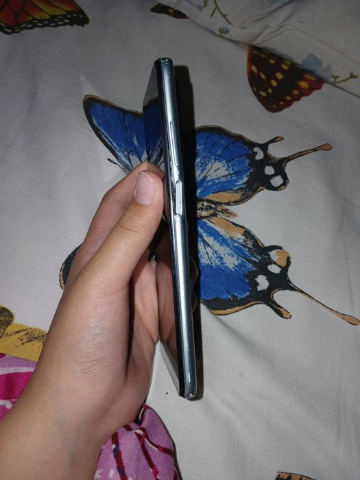 Редми 10 в хорошем состоянии