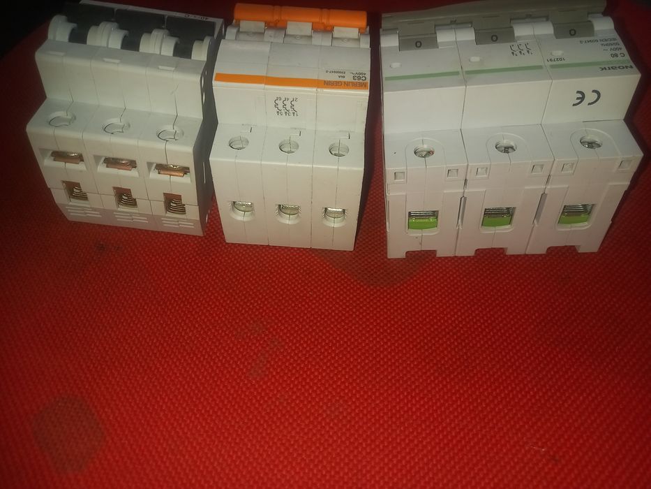 Автоматичен предпазител бушон трифазен 80А  / 63А  / 40А  /