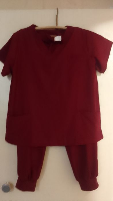 Медицинский костюм