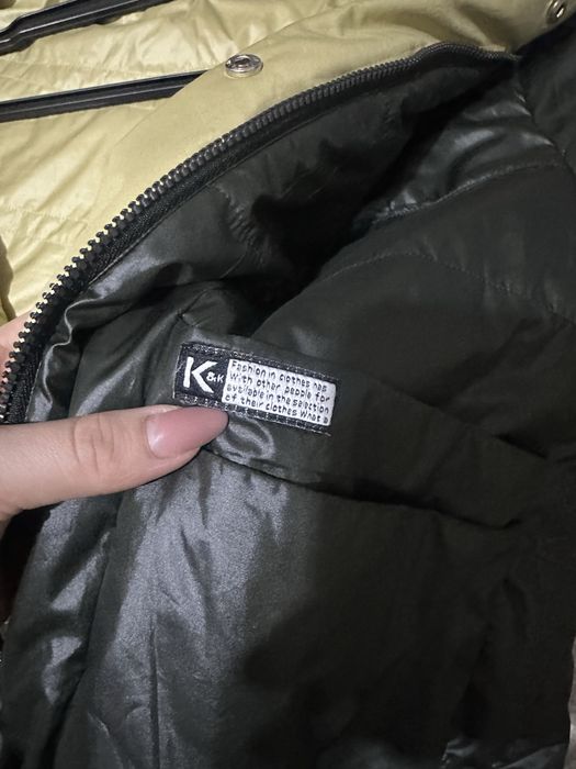 Продаю куртку весенний