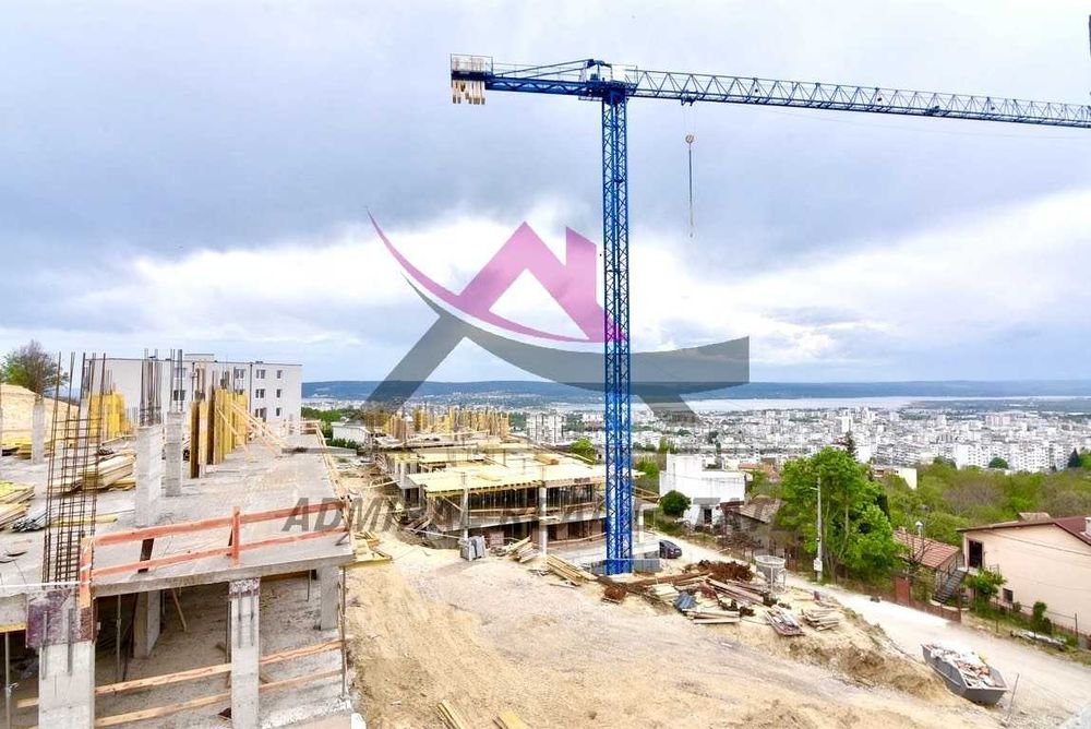 Продава се Тристаен апартамент в Варна, Възраждане 3 - 100 кв.м за 1200 €/кв.м - Снимка #5