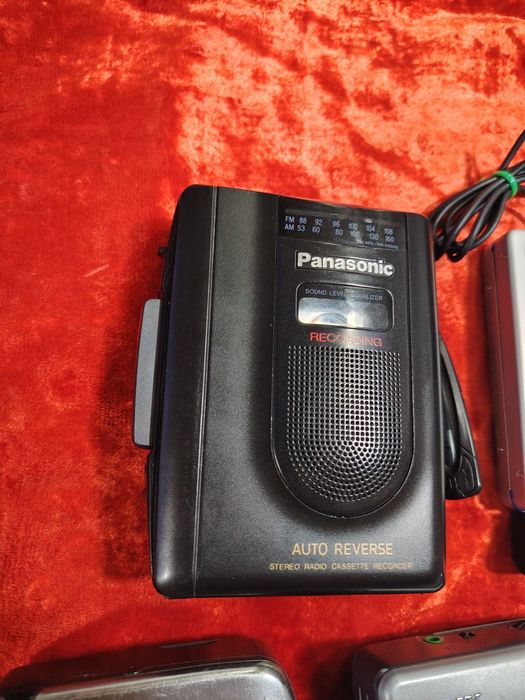 Кассетные плееры Sony Walkman, Panasonic