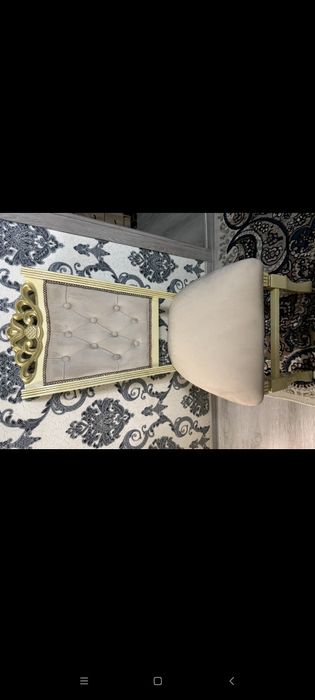 Stol, stul 12 ta chexoli bn, holati yengidek