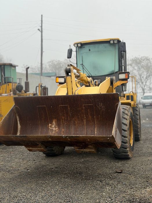 Pagruzchik sotiladi 1.8 kubalik