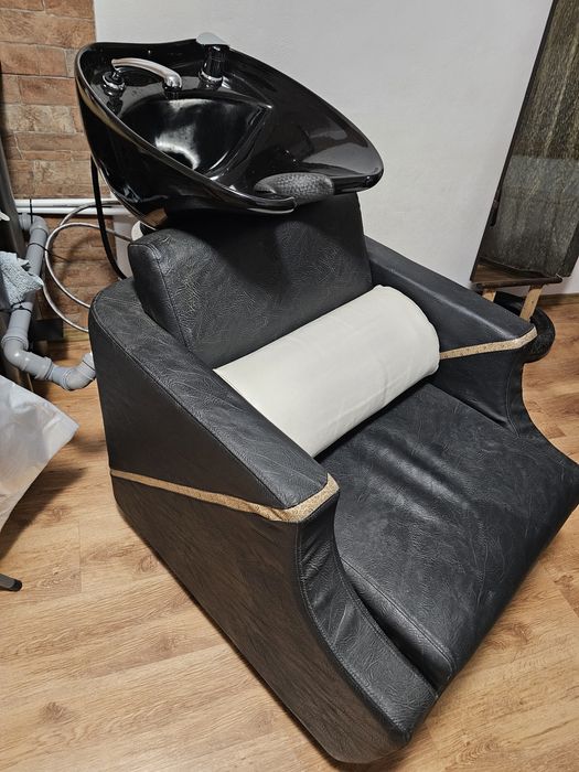 Scafa salon, coafor facuta pe comanda