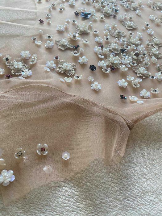 Блуза, с къс ръкав, с ръчно шити перлички и камъчета Misharka