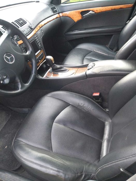 Mercedes Benz E 220 diesel