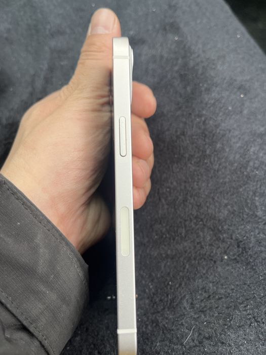 Продам айфон 13 128 гб аккум 100