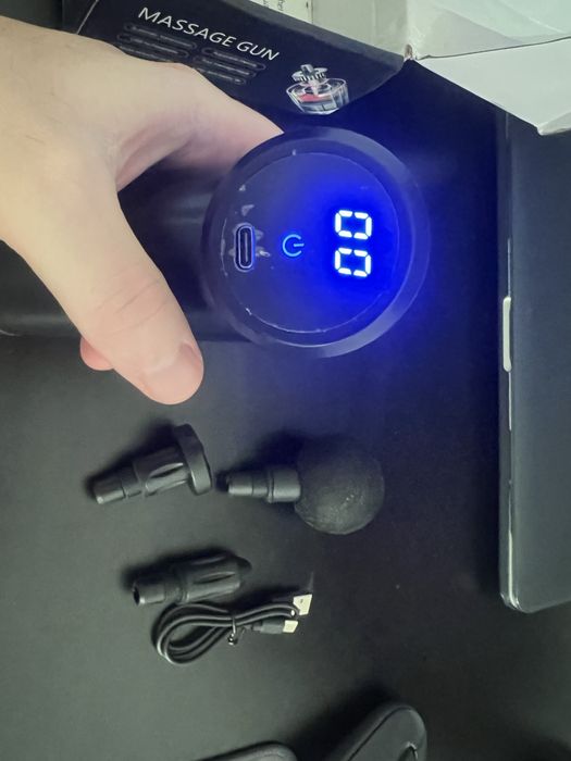 Aparat masaj cu capete