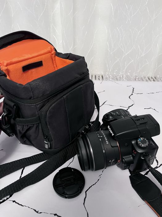 Фотоапарат марка Sony A37