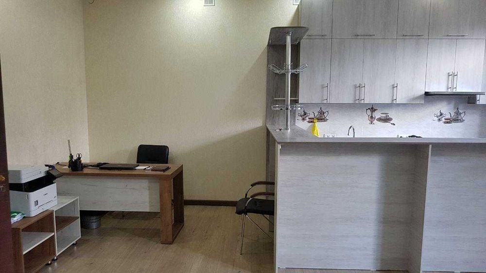 Сдам 50 м²  Офис в Аренду. Максим Горький. Чайхана Салом. БИЙ
