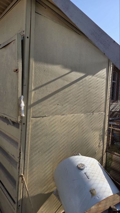 Продается будка и гараж