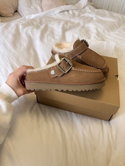 UGG Tazz Evelina Goldenstar Clogs
