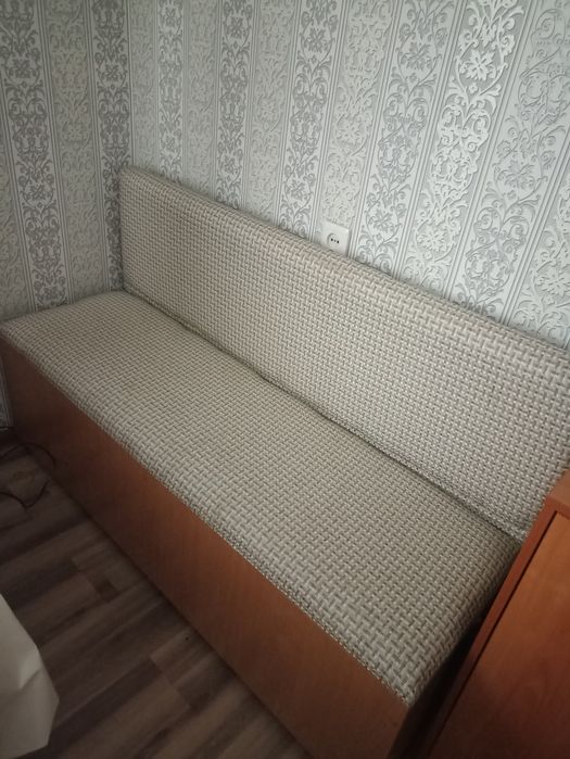 Кухонный диванчик