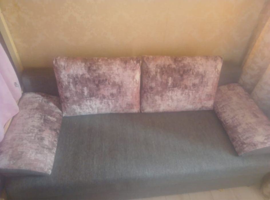 Продам диван раздвижной