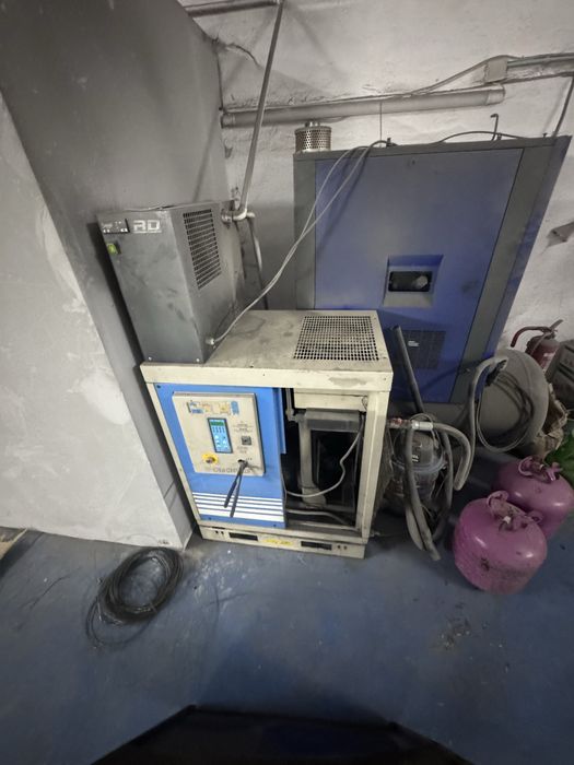 Vand afacere, vopsitorie in camp electrostatic complet echipata